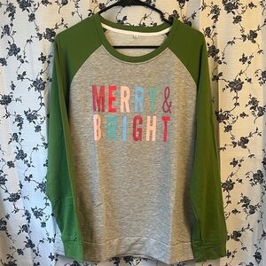 Merry & Bright *New in Package* Sweatshirt